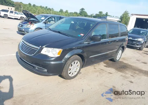 2016 Chrysler Town & Country Touring from USA, damaged, VIN 2C4RC1BG3GR238066